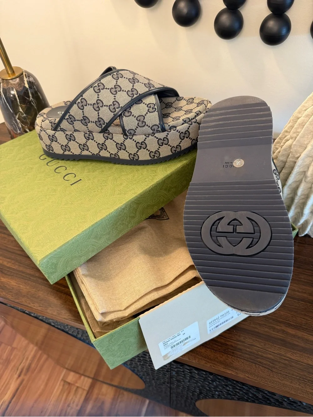Gucci Beige GG Canvas Platform Slides with Black Trim - Picture 11 of 13
